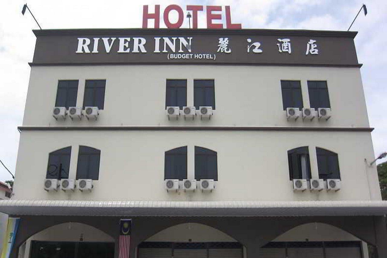 Oyo 301 River Inn Hotel Butterworth Bagian luar foto